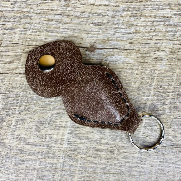 Leather Guitar Picks Holder Keychain handmade crackled brown Aldi coin holder - Picture 4 of 9